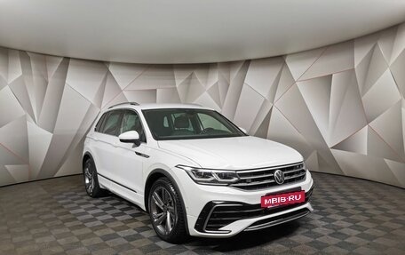 Volkswagen Tiguan II, 2021 год, 4 440 000 рублей, 3 фотография