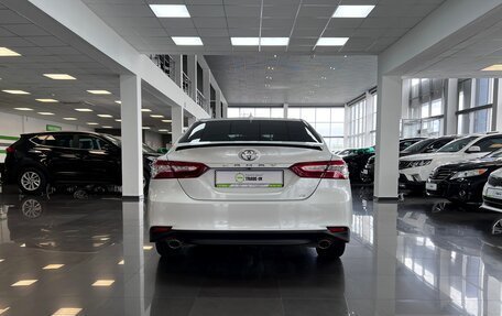 Toyota Camry, 2020 год, 2 995 000 рублей, 4 фотография