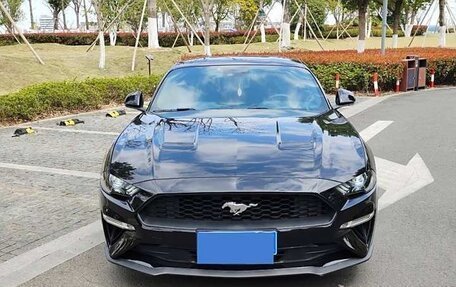 Ford Mustang VI рестайлинг, 2021 год, 2 550 000 рублей, 5 фотография