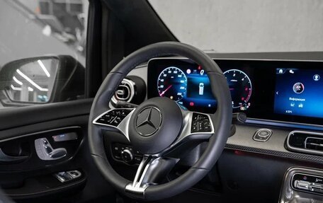 Mercedes-Benz V-Класс, 2024 год, 16 800 000 рублей, 6 фотография
