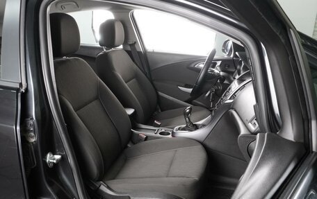 Opel Astra J, 2013 год, 890 000 рублей, 8 фотография