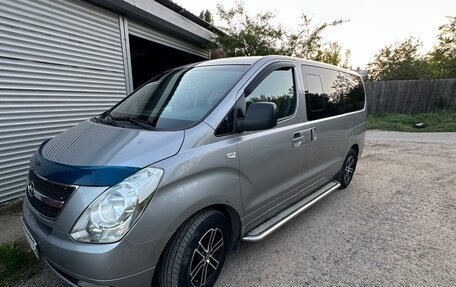 Hyundai Grand Starex Grand Starex I рестайлинг 2, 2011 год, 1 550 000 рублей, 7 фотография