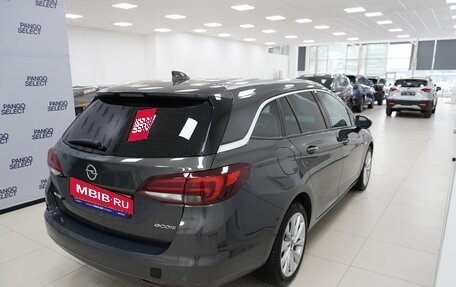 Opel Astra K, 2016 год, 1 270 000 рублей, 4 фотография