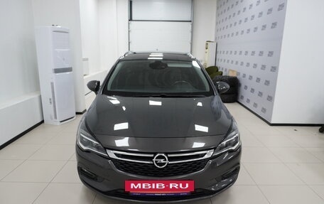 Opel Astra K, 2016 год, 1 270 000 рублей, 2 фотография