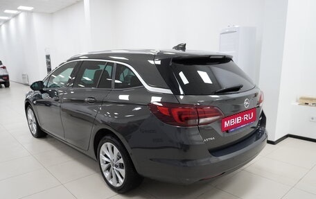 Opel Astra K, 2016 год, 1 270 000 рублей, 6 фотография