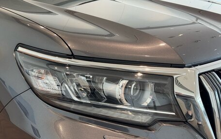 Toyota Land Cruiser Prado 150 рестайлинг 2, 2017 год, 4 700 000 рублей, 18 фотография