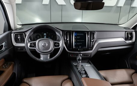 Volvo XC60 II, 2018 год, 3 499 000 рублей, 12 фотография