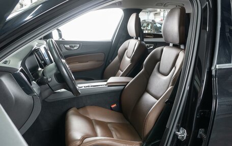 Volvo XC60 II, 2018 год, 3 499 000 рублей, 16 фотография