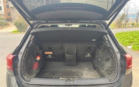 Volkswagen T-Roc I, 2021 год, 1 690 000 рублей, 8 фотография