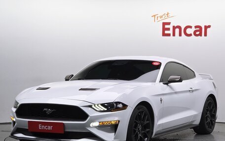 Ford Mustang VI рестайлинг, 2020 год, 2 855 000 рублей, 1 фотография