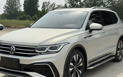 Volkswagen Tiguan II, 2022 год, 2 890 099 рублей, 1 фотография