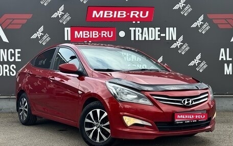 Hyundai Solaris II рестайлинг, 2015 год, 1 075 000 рублей, 1 фотография