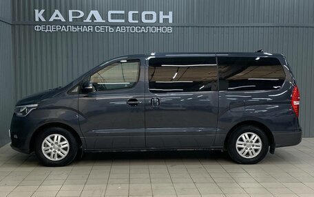 Hyundai H-1 II рестайлинг, 2021 год, 3 380 000 рублей, 5 фотография