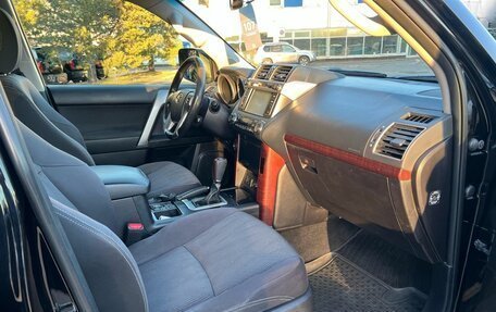 Toyota Land Cruiser Prado 150 рестайлинг 2, 2014 год, 2 509 000 рублей, 11 фотография