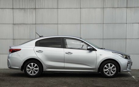 KIA Rio IV, 2018 год, 1 450 000 рублей, 5 фотография