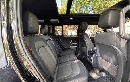 Land Rover Defender II, 2022 год, 9 169 123 рублей, 7 фотография