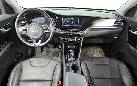 KIA Niro, 2022 год, 2 350 000 рублей, 9 фотография