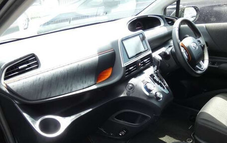 Toyota Sienta II, 2021 год, 1 050 035 рублей, 10 фотография