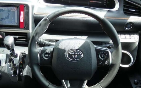 Toyota Sienta II, 2021 год, 1 050 035 рублей, 12 фотография
