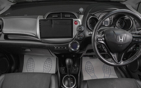 Honda Fit Shuttle I рестайлинг, 2013 год, 1 039 000 рублей, 6 фотография