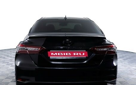 Toyota Camry, 2018 год, 2 808 000 рублей, 6 фотография