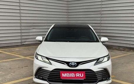 Toyota Camry, 2022 год, 2 400 888 рублей, 3 фотография