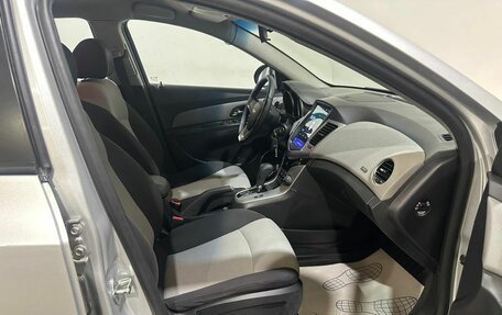 Chevrolet Cruze II, 2012 год, 850 000 рублей, 16 фотография