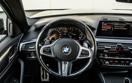 BMW 5 серия, 2021 год, 4 660 000 рублей, 15 фотография