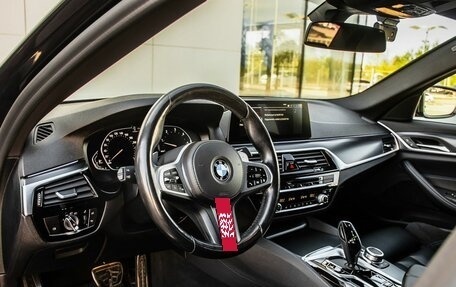 BMW 5 серия, 2021 год, 4 660 000 рублей, 12 фотография