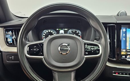 Volvo XC60 II, 2021 год, 3 160 013 рублей, 8 фотография