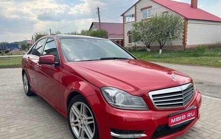 Mercedes-Benz C-Класс, 2013 год, 1 600 000 рублей, 1 фотография