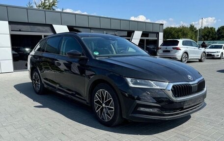 Skoda Octavia IV, 2021 год, 1 750 900 рублей, 1 фотография