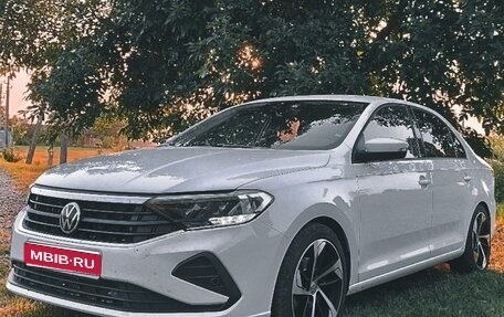 Volkswagen Polo VI (EU Market), 2022 год, 1 387 000 рублей, 1 фотография