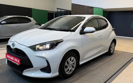 Toyota Yaris, 2020 год, 1 180 000 рублей, 3 фотография