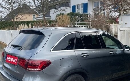 Mercedes-Benz GLC, 2022 год, 3 990 000 рублей, 3 фотография