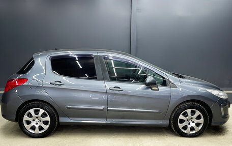 Peugeot 308 II, 2011 год, 565 000 рублей, 3 фотография