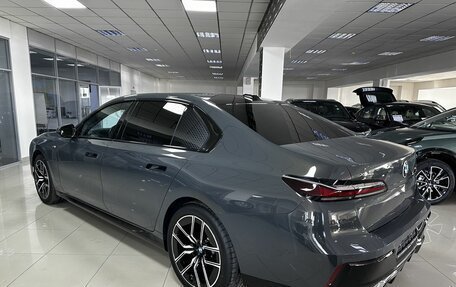 BMW 7 серия, 2024 год, 16 000 000 рублей, 7 фотография