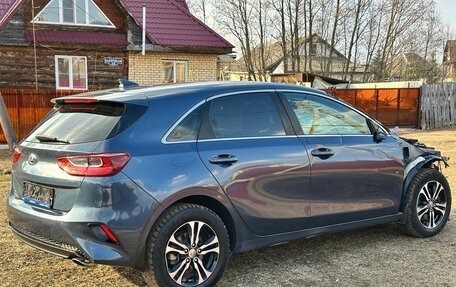 KIA cee'd III, 2018 год, 620 000 рублей, 2 фотография