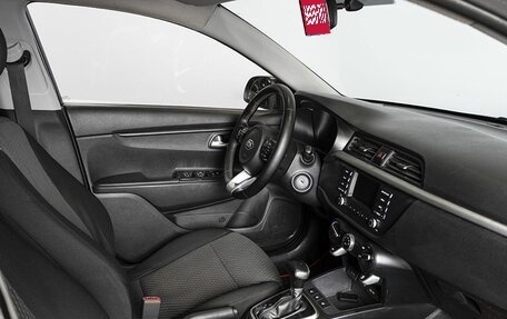 KIA Rio IV, 2018 год, 929 458 рублей, 4 фотография