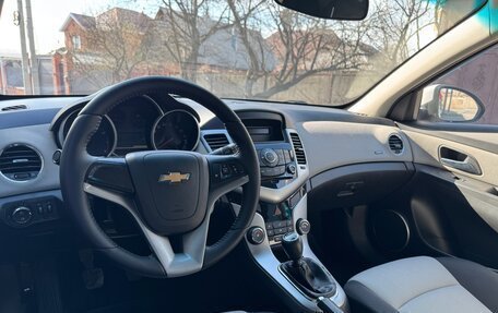 Chevrolet Cruze II, 2012 год, 850 000 рублей, 2 фотография