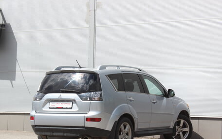 Mitsubishi Outlander III рестайлинг 3, 2008 год, 1 087 000 рублей, 2 фотография