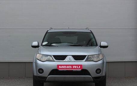 Mitsubishi Outlander III рестайлинг 3, 2008 год, 1 087 000 рублей, 3 фотография