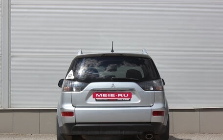 Mitsubishi Outlander III рестайлинг 3, 2008 год, 1 087 000 рублей, 4 фотография