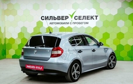 BMW 1 серия, 2006 год, 720 000 рублей, 2 фотография
