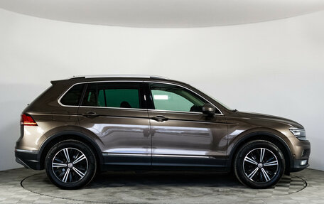 Volkswagen Tiguan II, 2017 год, 1 869 000 рублей, 4 фотография