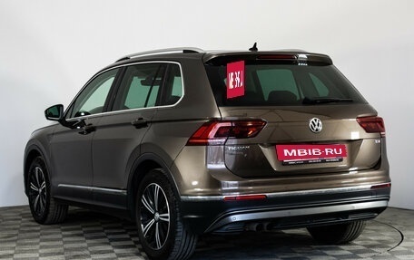 Volkswagen Tiguan II, 2017 год, 1 869 000 рублей, 7 фотография