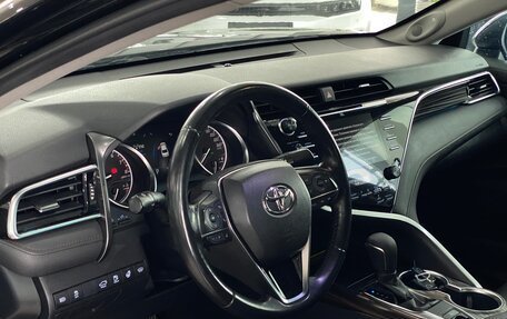 Toyota Camry, 2019 год, 2 829 000 рублей, 8 фотография