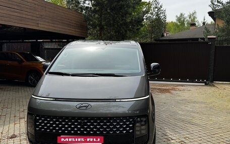 Hyundai Staria, 2023 год, 6 700 000 рублей, 5 фотография