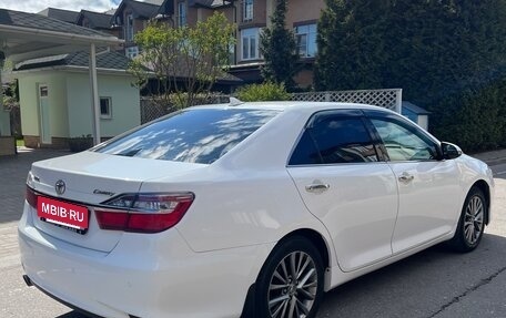 Toyota Camry, 2017 год, 2 200 000 рублей, 5 фотография
