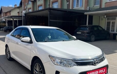 Toyota Camry, 2017 год, 2 200 000 рублей, 3 фотография